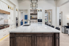 2139eTiffanyCtGilbert-Kitchen2